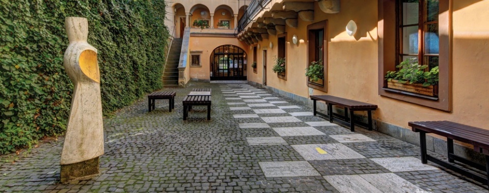 GALERIJNÁ STREDA